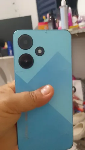 Celular infinix vendo por 200