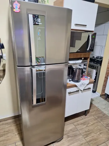 Geladeira Electrolux fros free 