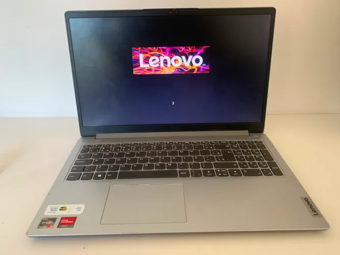 Lenovo IdeaPad 1 Ryzen 5 | 8GB RAM | SSD 256GB