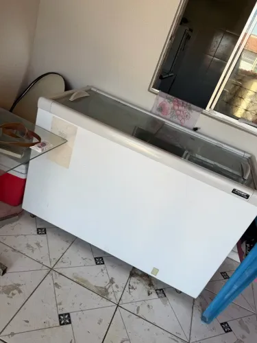 Freezer Horizontal Esmaltec Vidro AF400