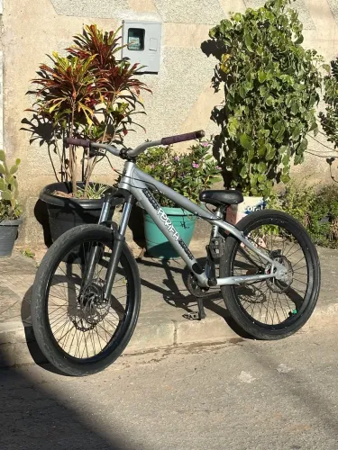 Vendo bicicleta perifa