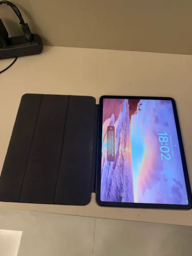 iPad Pro (11 pol) 2ª Geração 128GB + Apple Pencil Original + Capa Original Apple