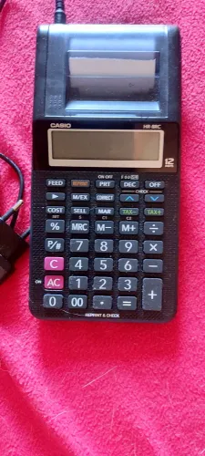 Vende se calculadora e etiquetadora 