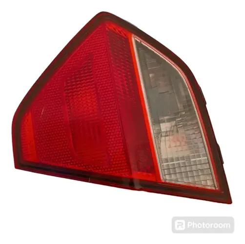 Lanterna Traseira Tampa  Direito Vw Voyage G6 G7 Original Direito Vermelho