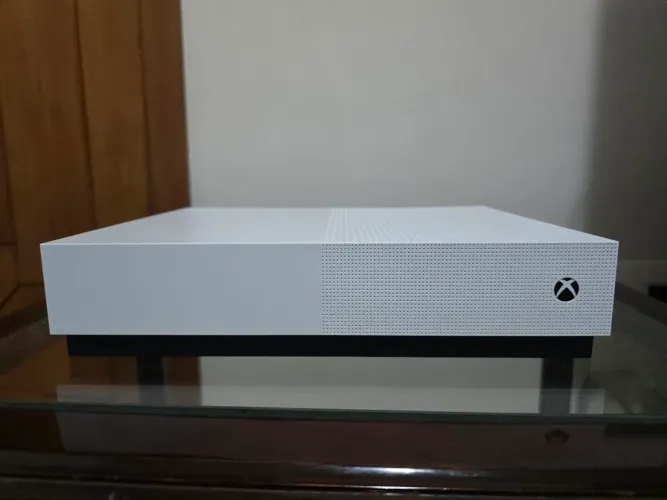 Xbox One S All Digital