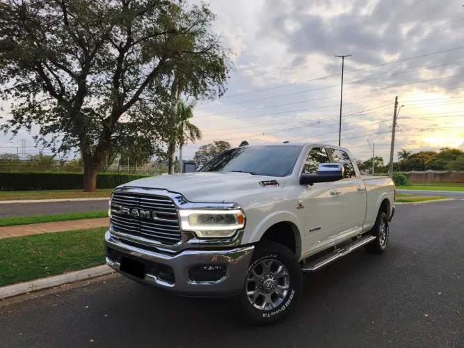 Ram 3500 Laramie 6.7 TB CD 4X4 Diesel 2022