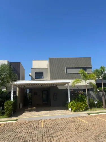 Casa em condomínio jardins Áustria 