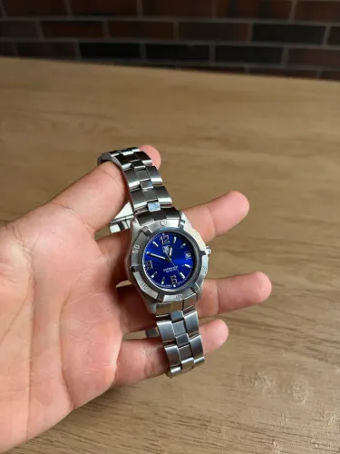 Tag heuer professional 200 meters