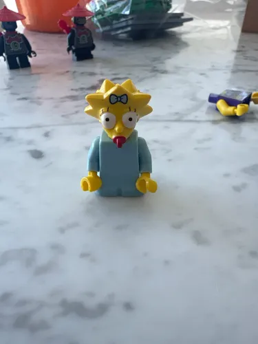 Maggie Minifigura Lego