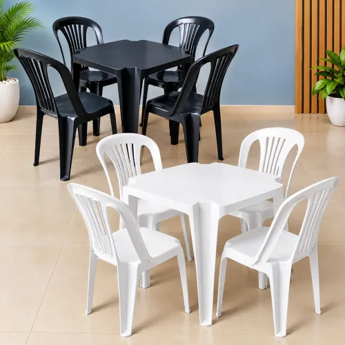 Conjuntos de mesas com cadeiras plásticas - Oferta