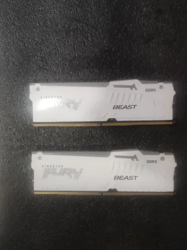 Memória RAM Kingston Fury Beast DDR5 RGB 32GB (2x16GB) 5600MHz CL36