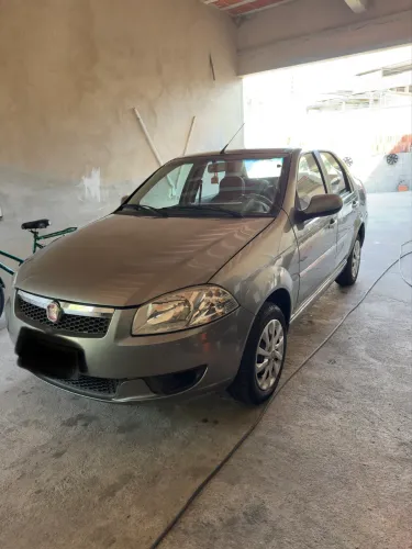 Fiat Siena EL Celeb. 1.0 MPI Fire Flex 8V 4P 2015