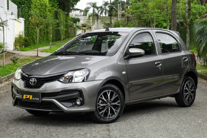 Toyota Etios X 1.3 Flex 16V 5P Mec. 2021