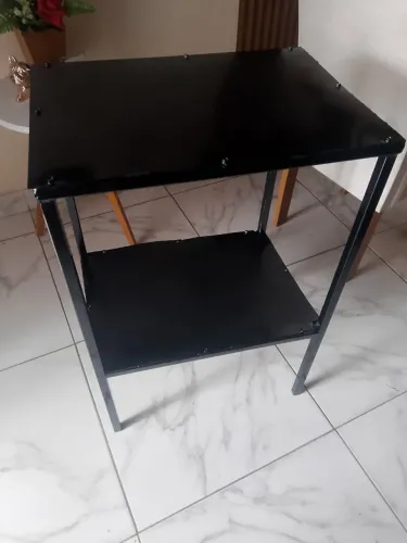 Banquinha de Metalon para microondas e água mineral 