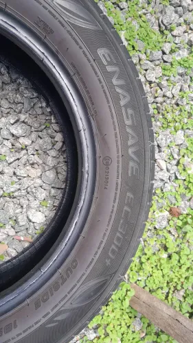 PNEU DUNLOP 185 65 Aro 15