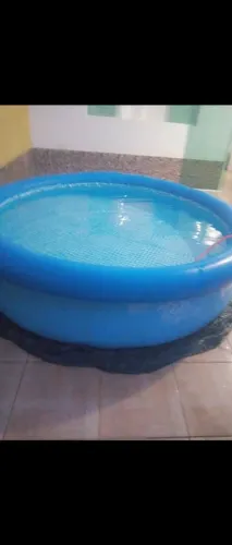 PISCINA INTEX 4.500 LITROS CONSERVADA