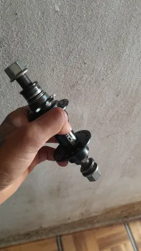 Cubo mob bmx (LHD) cog lado esquerdo 