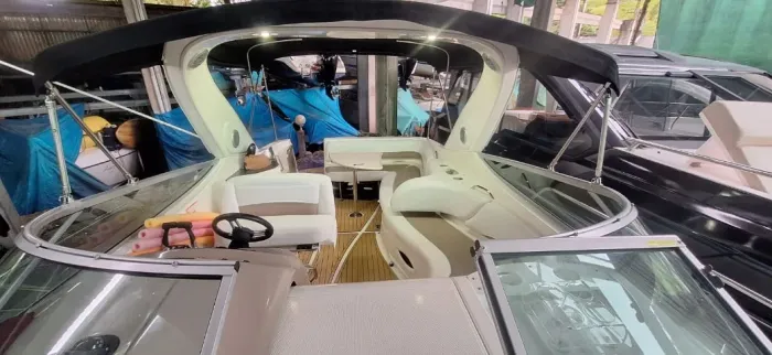 Lancha Bayliner 35 pés