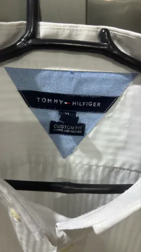 Camisa Tommy Hilfiger manga curta 