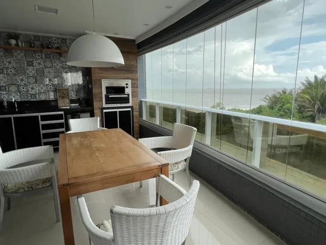 Apartamento com 229m² à venda no Baía de São Marcos