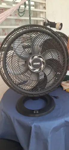 Ventilador de Mesa Arno 127v