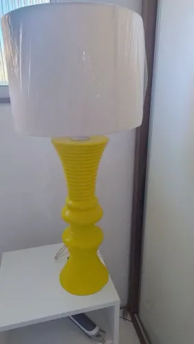 Vendo lindo Abajur