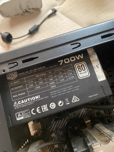 FONTE DE 700w 80 Plus