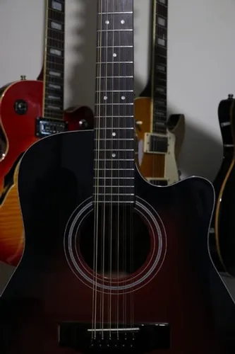 Violão Yamaha 12 cordas cutway