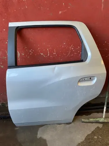 Porta traseira esquerda chevrolet Spin 2013 a 2022 original