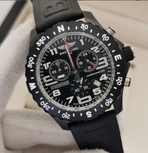 Relógio Breitling Endurance Pro