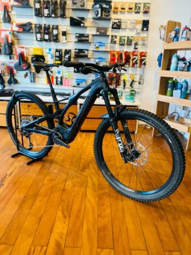 Bicicleta Turbo Levo Comp Carbon 700w - Tam M - Seminova