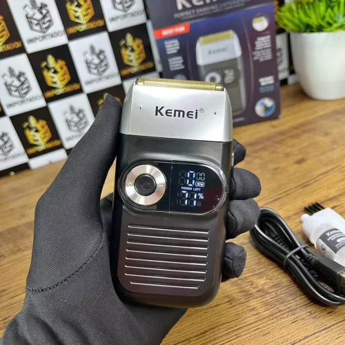 Máquina de Barbear Elétrica Kemei - Recarregável com Display Digital
