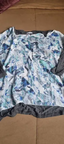 Camiseta calvin klein, sem uso, p