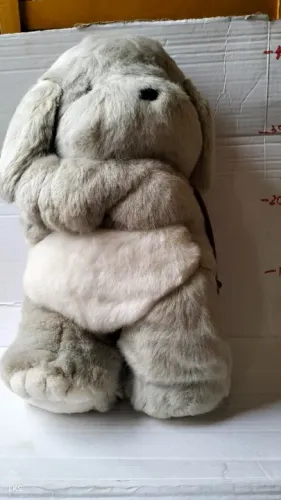 Pelúcia Cachorro Cinza (altura 43cm, Made in Japan)
