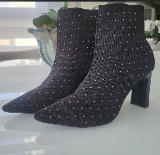 Bota Jorge Bischoff Nova!