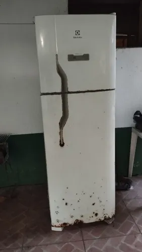 GELADEIRA USADA