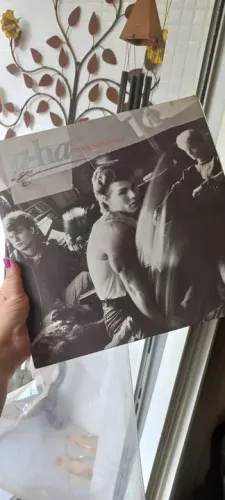 Disco de Vinil A-ha - Hunting High and Low