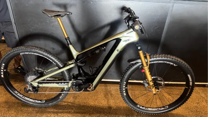  CANNONDALE MOTERRA E BIKE TAMANHO 19 SEMI NOVA 