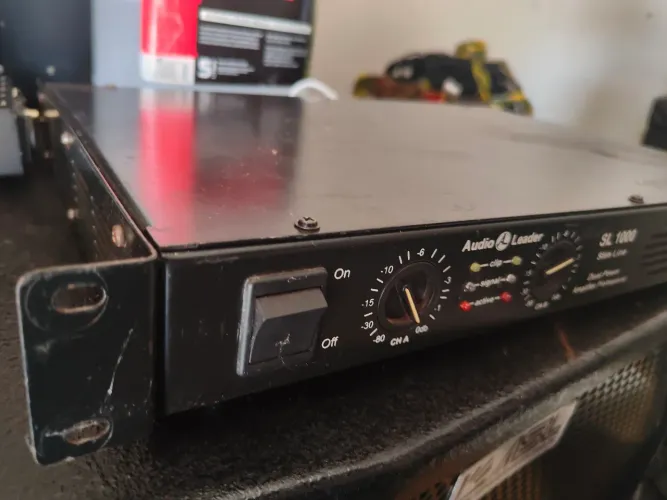 Potência AudioLeader SL1000 slim