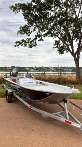 Lancha Levefort Apolus TR CLX 5.5