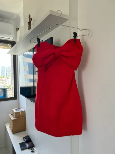 Vestido curto vermelho tomara que caia