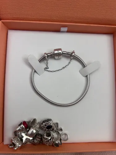 Pulseira+ berloques
