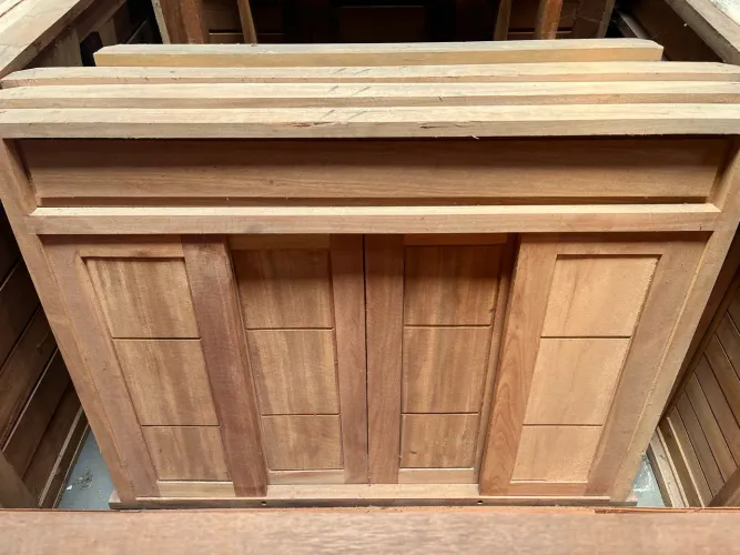 JANELA CORREDIÇA EM MADEIRA 80x1.00 (valor no dinheiro ou pix) 