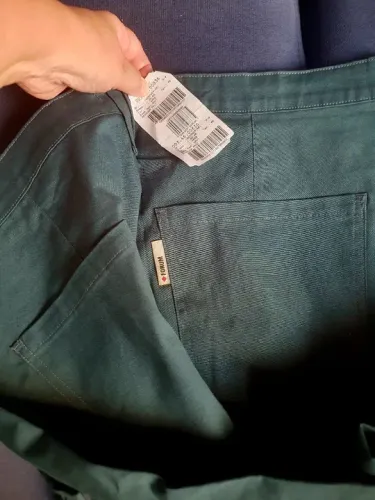 Bermuda Masculina Forum Original tam 48 Nova Zerada na etiqueta.  Linda