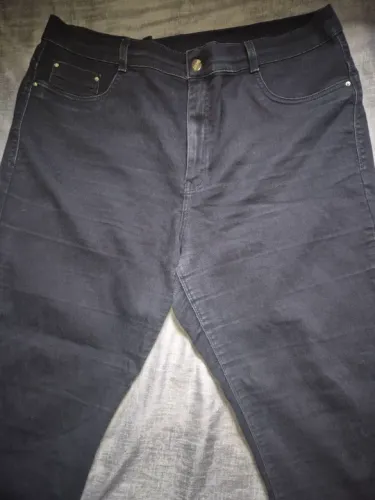 Calça Jeans Preta - Tamanho 52