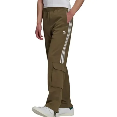 Calça cargo Adidas originals parley