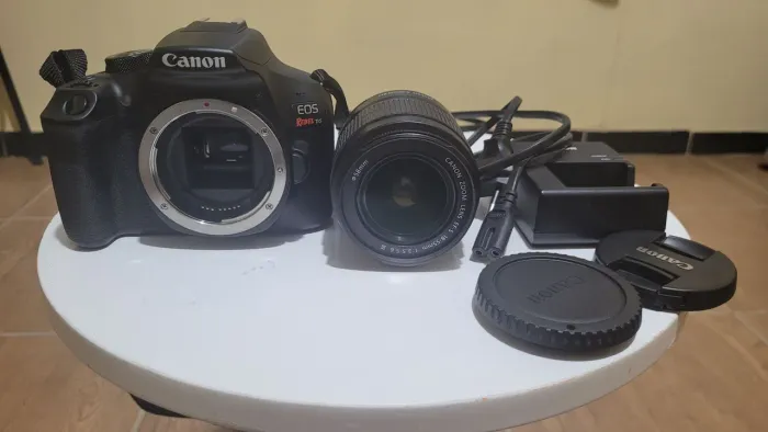 CAMERA CANON EOS REBEL T6