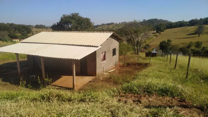 Chácara em Nerópolis 