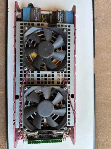 Digimod Powersoft 3000 PFC SU  115-230 ( +15/-15%) V ~