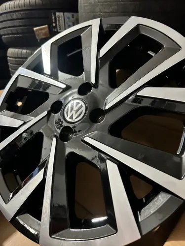 Rodas novas r17 modelo saveiro 4x100